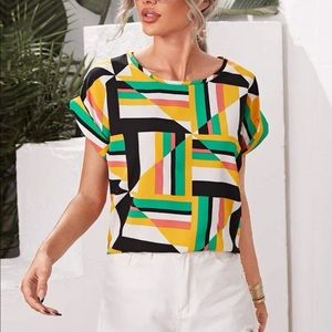 New Rolled cuff geometric top